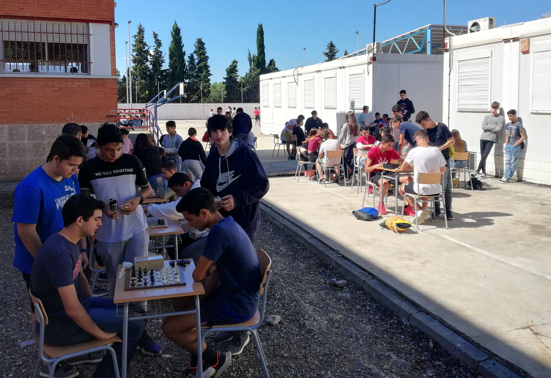 escacs al pati 6